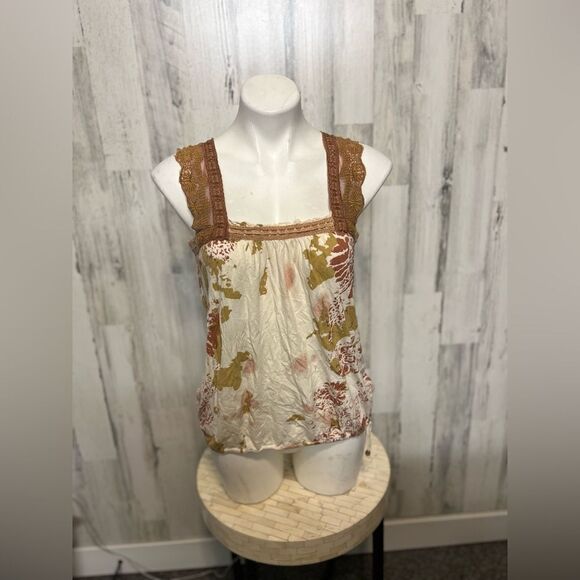 Brown tank top - Picture 1 of 5